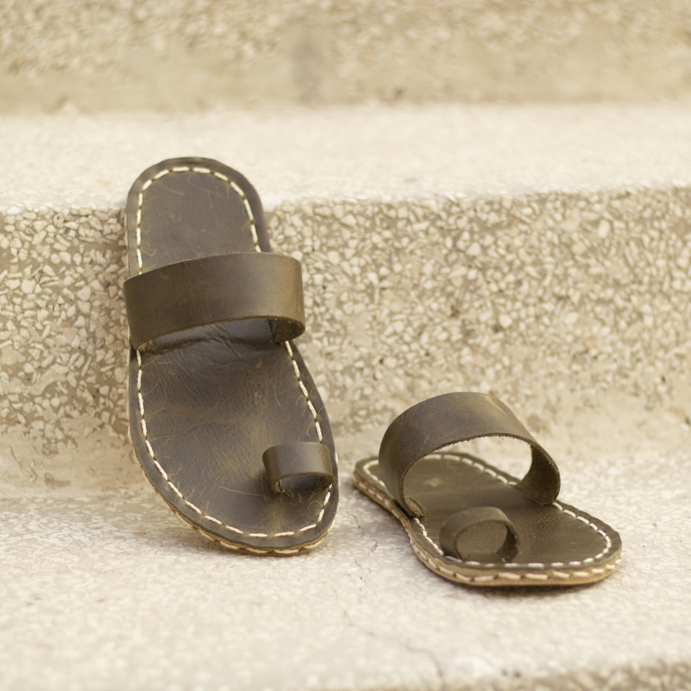 El Yapımı Barefoot Yalınayak Kadın Deri Parmak Arası Terlik, Zeytin Yeşili - Görsel 5
