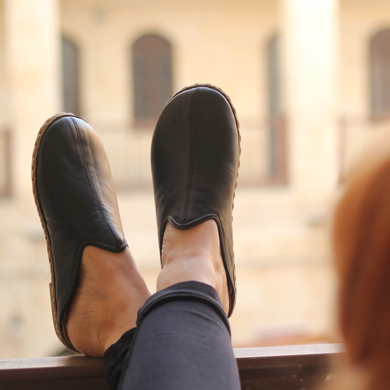 El Yapımı Barefoot Yalınayak Erkek Deri Parçalı Terlik, Siyah - Görsel 2