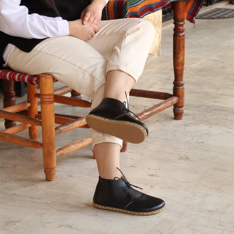 El Yapımı Barefoot Yalınayak Kadın Deri Kısa Bağcıklı Kadın Bot, Siyah - Görsel 2