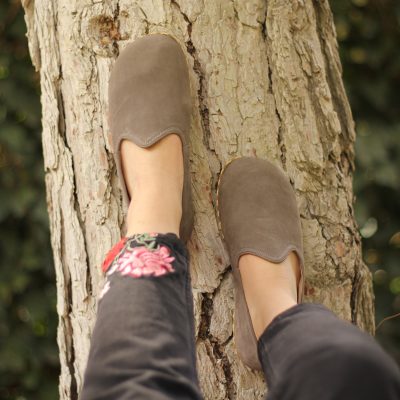 El Yapımı Barefoot Yalınayak Kadın Deri Klasik Model, Gri Nubuk